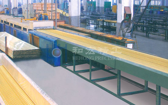 Bright annealing oven